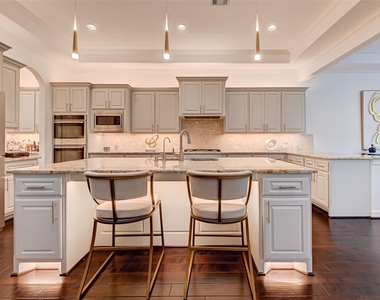 39 Marino Drive - Photo Thumbnail 20