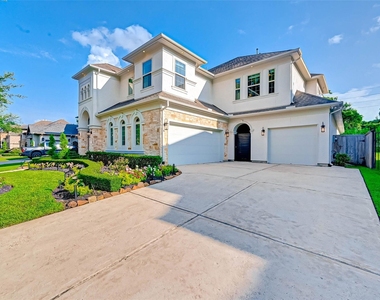 39 Marino Drive - Photo Thumbnail 5