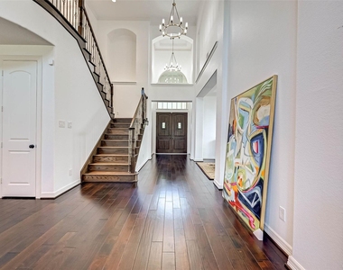 39 Marino Drive - Photo Thumbnail 9
