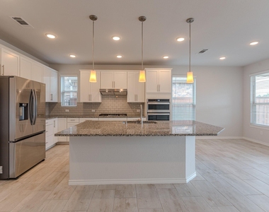 59 Pioneer Canyon Place - Photo Thumbnail 6