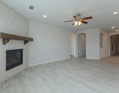 59 Pioneer Canyon Place - Photo Thumbnail 15