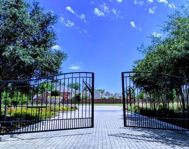 6027 Turner Shadow Lane - Photo Thumbnail 1