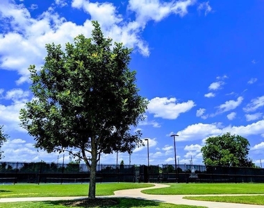 6027 Turner Shadow Lane - Photo Thumbnail 35