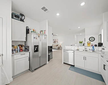26235 Arrowleaf Drive - Photo Thumbnail 12