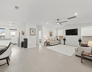 26235 Arrowleaf Drive - Photo Thumbnail 5