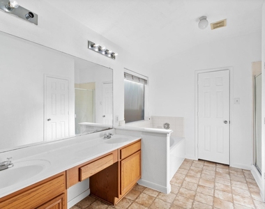 20226 Sunset Ranch Drive - Photo Thumbnail 18