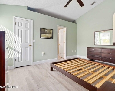 308 Tamarind Circle Nw - Photo Thumbnail 13