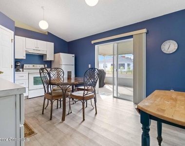 308 Tamarind Circle Nw - Photo Thumbnail 5