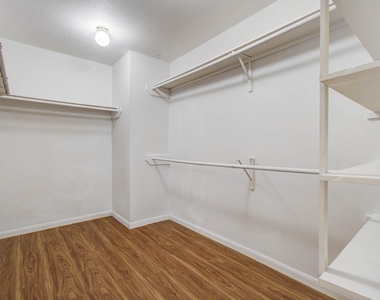 18119 Dusty Terrace Lane - Photo Thumbnail 42