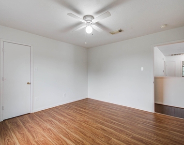 18119 Dusty Terrace Lane - Photo Thumbnail 31