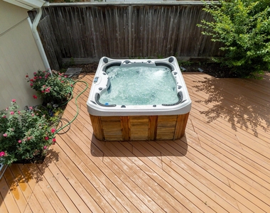 10631 Del Monte Drive - Photo Thumbnail 11