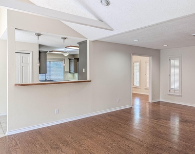 10631 Del Monte Drive - Photo Thumbnail 12