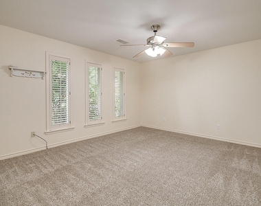 10631 Del Monte Drive - Photo Thumbnail 16
