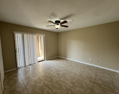 7667 N Wickham Road - Photo Thumbnail 9