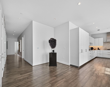 4521 San Felipe - Photo Thumbnail 8