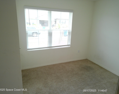 2073 Farmhouse Road Se - Photo Thumbnail 8