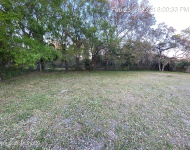 304 Darrow Avenue - Photo Thumbnail 28