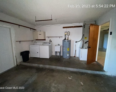 304 Darrow Avenue - Photo Thumbnail 27