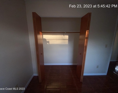 304 Darrow Avenue - Photo Thumbnail 19