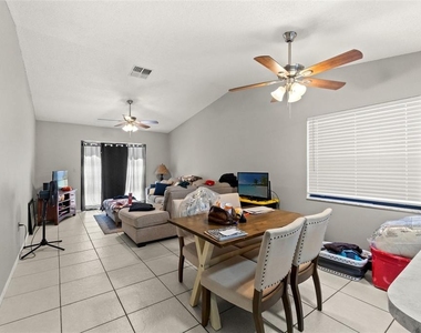 7124 Barclay Avenue - Photo Thumbnail 3