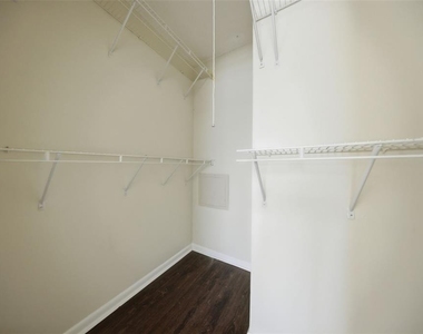 3102 W Horatio Street - Photo Thumbnail 14