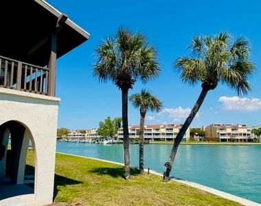 534 Plaza Seville Court - Photo Thumbnail 3