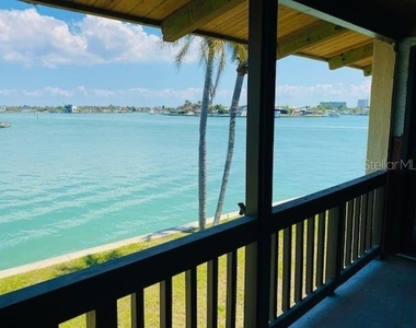 534 Plaza Seville Court - Photo Thumbnail 23