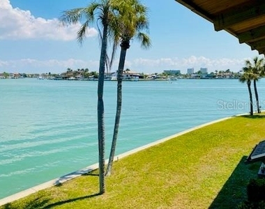 534 Plaza Seville Court - Photo Thumbnail 22