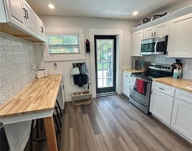 3550 2nd Avenue S - Photo Thumbnail 6