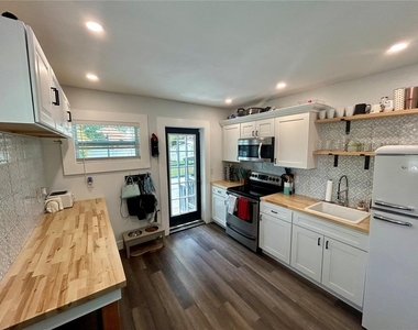 3550 2nd Avenue S - Photo Thumbnail 7