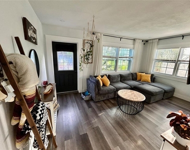 3550 2nd Avenue S - Photo Thumbnail 1