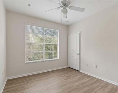 5125 Palm Springs Boulevard - Photo Thumbnail 27