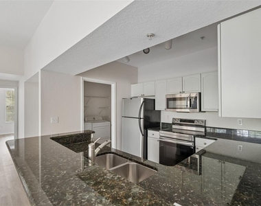 5125 Palm Springs Boulevard - Photo Thumbnail 12