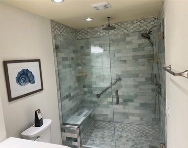 10444 Saint Tropez Place - Photo Thumbnail 15