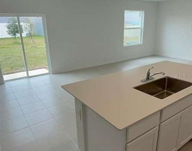 3619 Hardman Drive - Photo Thumbnail 4