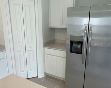 3619 Hardman Drive - Photo Thumbnail 6