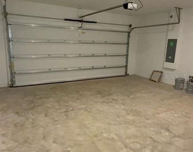 3619 Hardman Drive - Photo Thumbnail 7