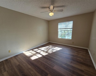 11582 Westwood Boulevard - Photo Thumbnail 13