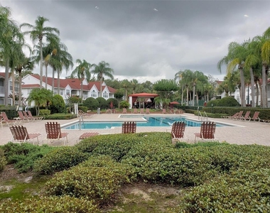 11582 Westwood Boulevard - Photo Thumbnail 32