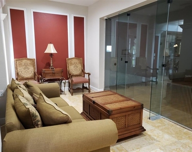11582 Westwood Boulevard - Photo Thumbnail 26