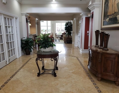 11582 Westwood Boulevard - Photo Thumbnail 25
