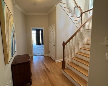 323 Ocean Crest Drive - Photo Thumbnail 5