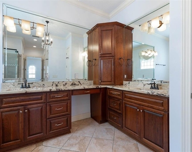 262 Yacht Harbor Drive - Photo Thumbnail 50