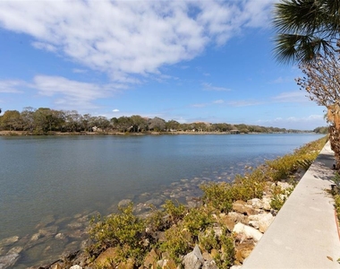 262 Yacht Harbor Drive - Photo Thumbnail 25