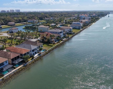 262 Yacht Harbor Drive - Photo Thumbnail 58
