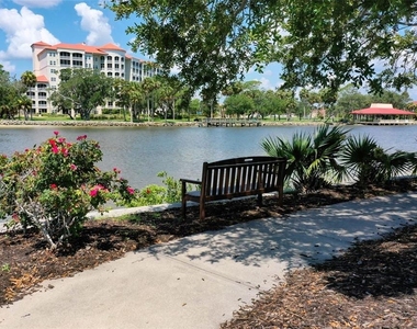 262 Yacht Harbor Drive - Photo Thumbnail 77
