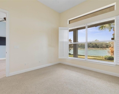 262 Yacht Harbor Drive - Photo Thumbnail 15