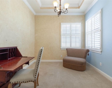 262 Yacht Harbor Drive - Photo Thumbnail 44