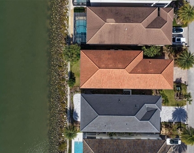 262 Yacht Harbor Drive - Photo Thumbnail 64