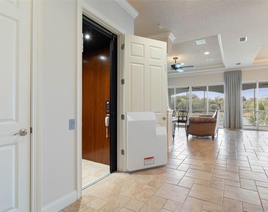 262 Yacht Harbor Drive - Photo Thumbnail 26
